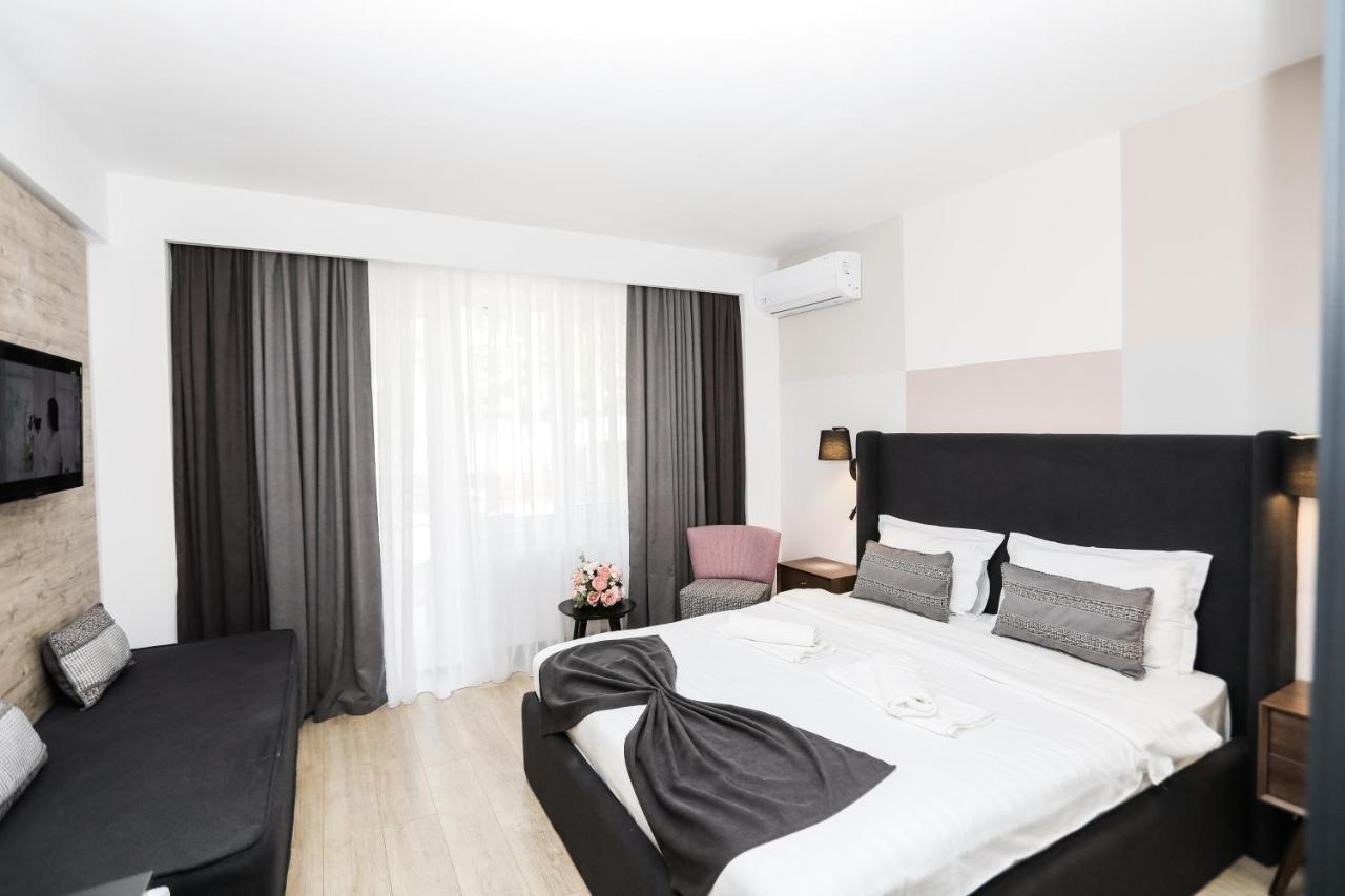 Artemis Hotel Baile Herculane Ngoại thất bức ảnh