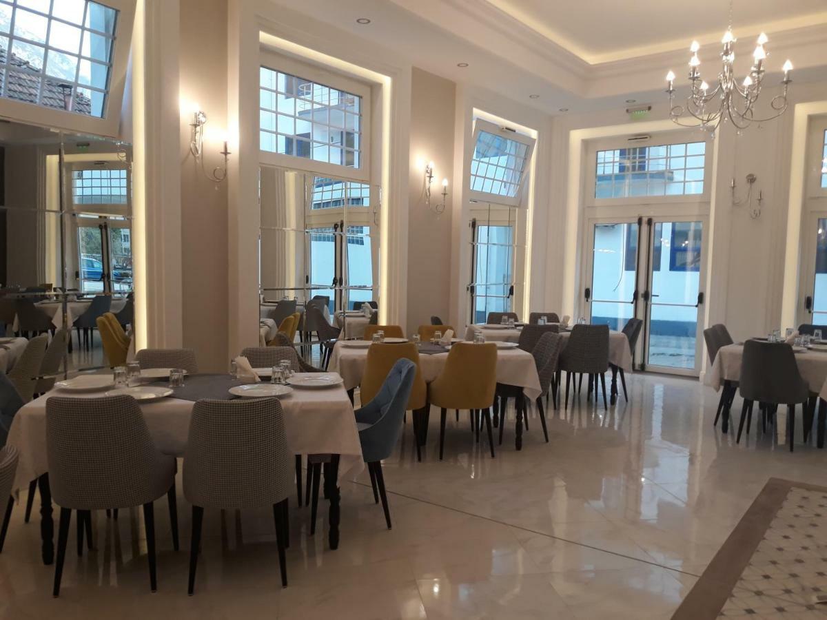 Artemis Hotel Baile Herculane Ngoại thất bức ảnh